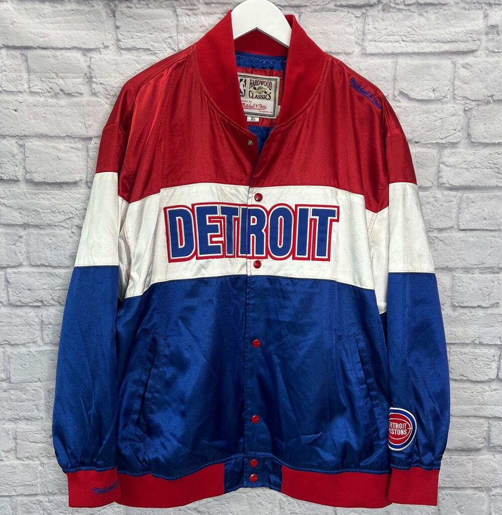 Hardwood Classics Mitchell & Ness Jacket Red White Blue Size XL Satin Pistons